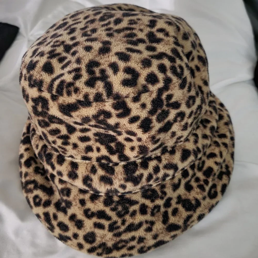 Leopard hat - Picture 2 of 7